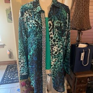 Chicos size 2 (10-12) blouse Nwts